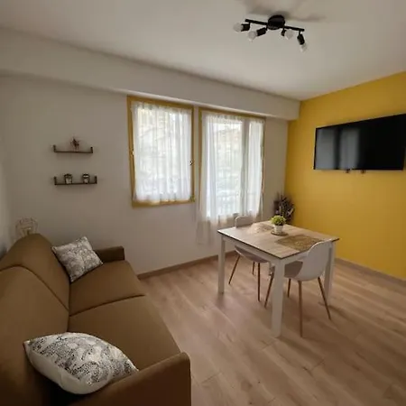 Centre-ville, Vue Sur La Cathédrale *