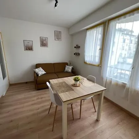 Centre-ville, Vue Sur La Cathedrale Appartement